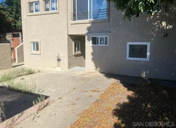 $1,650 | 528 North Citrus Avenue, Vista, CA 92084