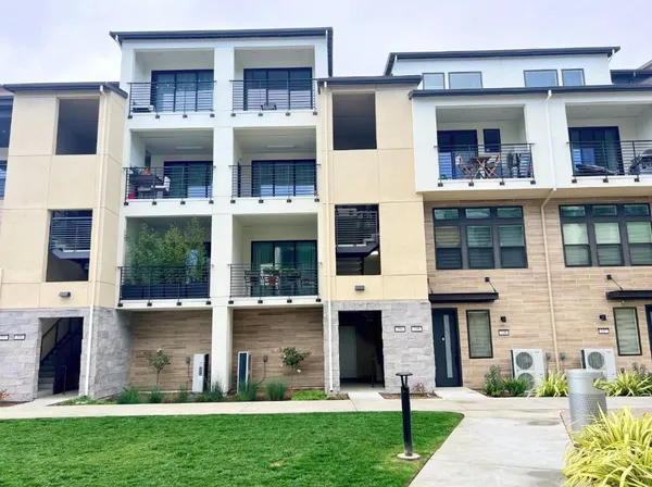 $5,600 | 250 Waters Park Circle, San Mateo, CA 94403