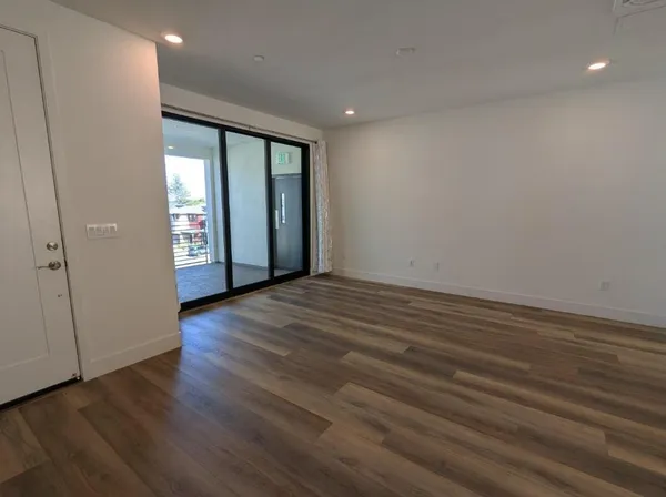 $5,600 | 250 Waters Park Circle, San Mateo, CA 94403