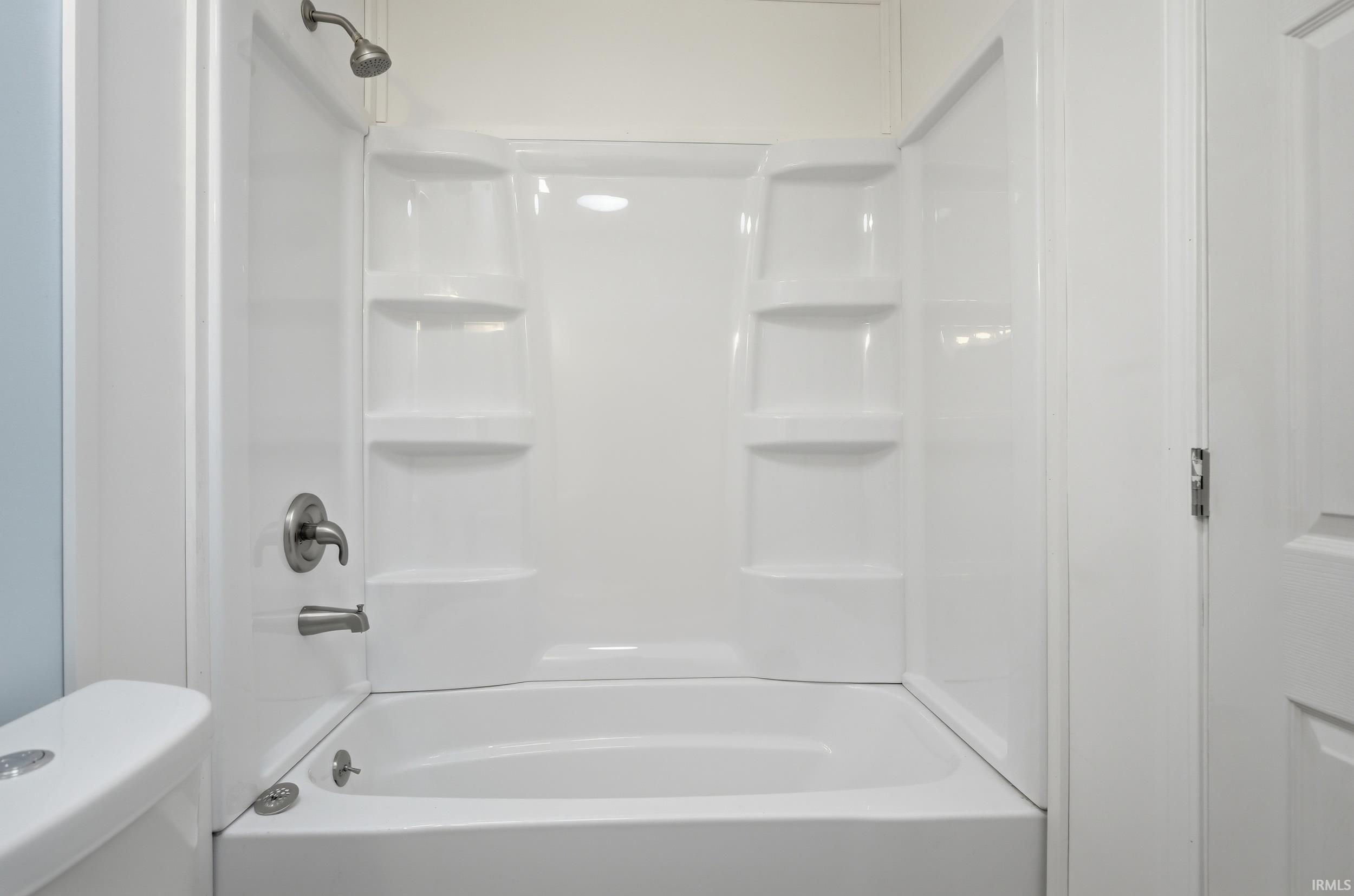 555 South Best Street Waterloo, IN 46793 - Photo 22 of 35