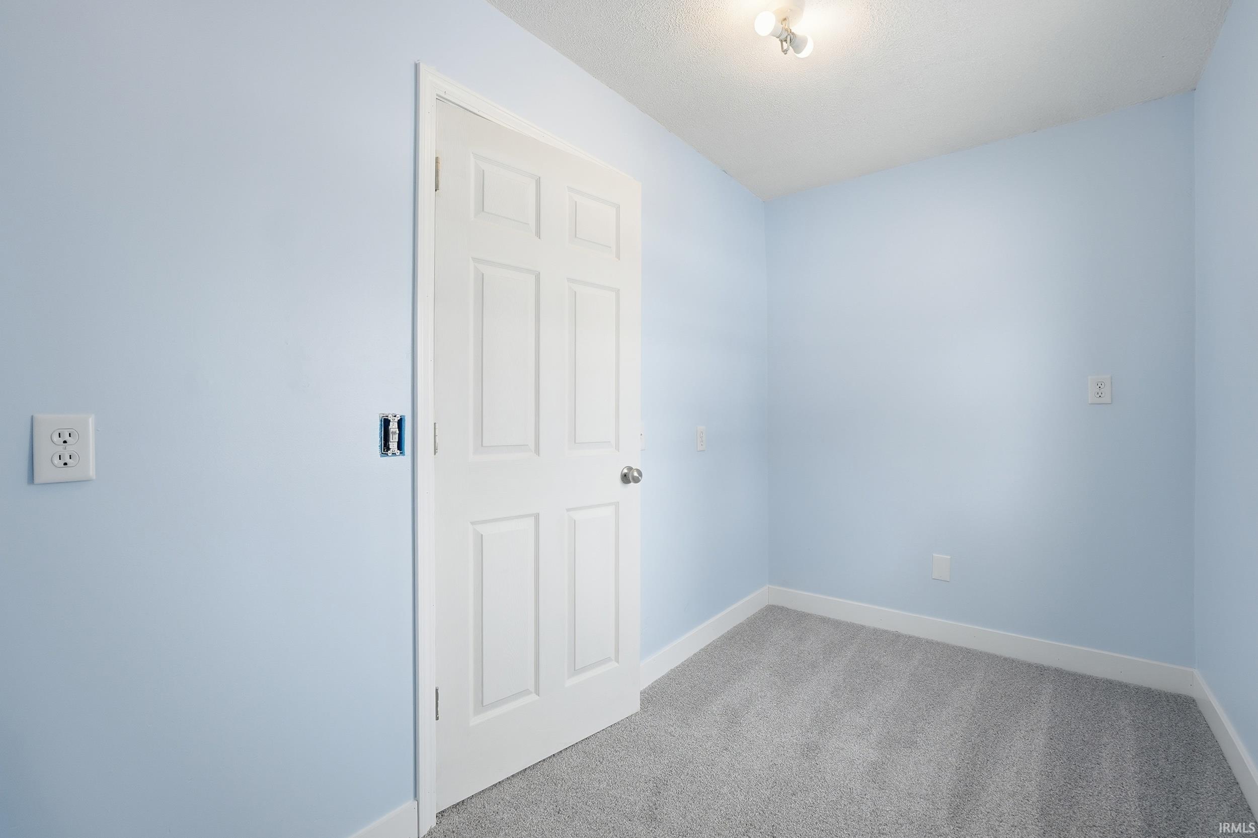 555 South Best Street Waterloo, IN 46793 - Photo 30 of 35