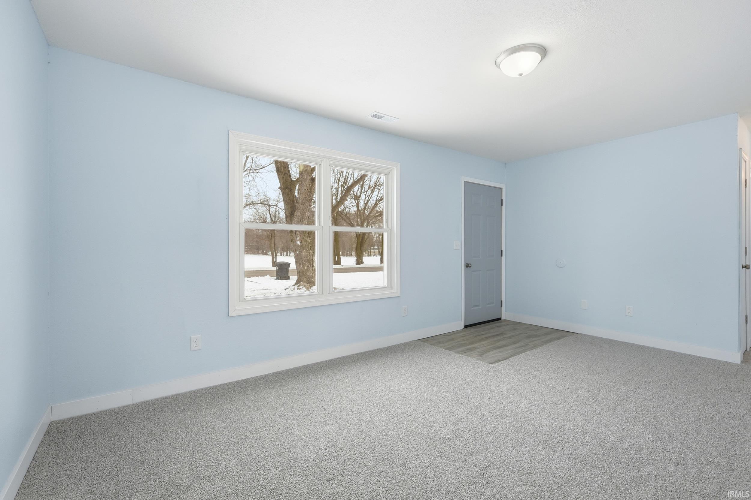 555 South Best Street Waterloo, IN 46793 - Photo 6 of 35