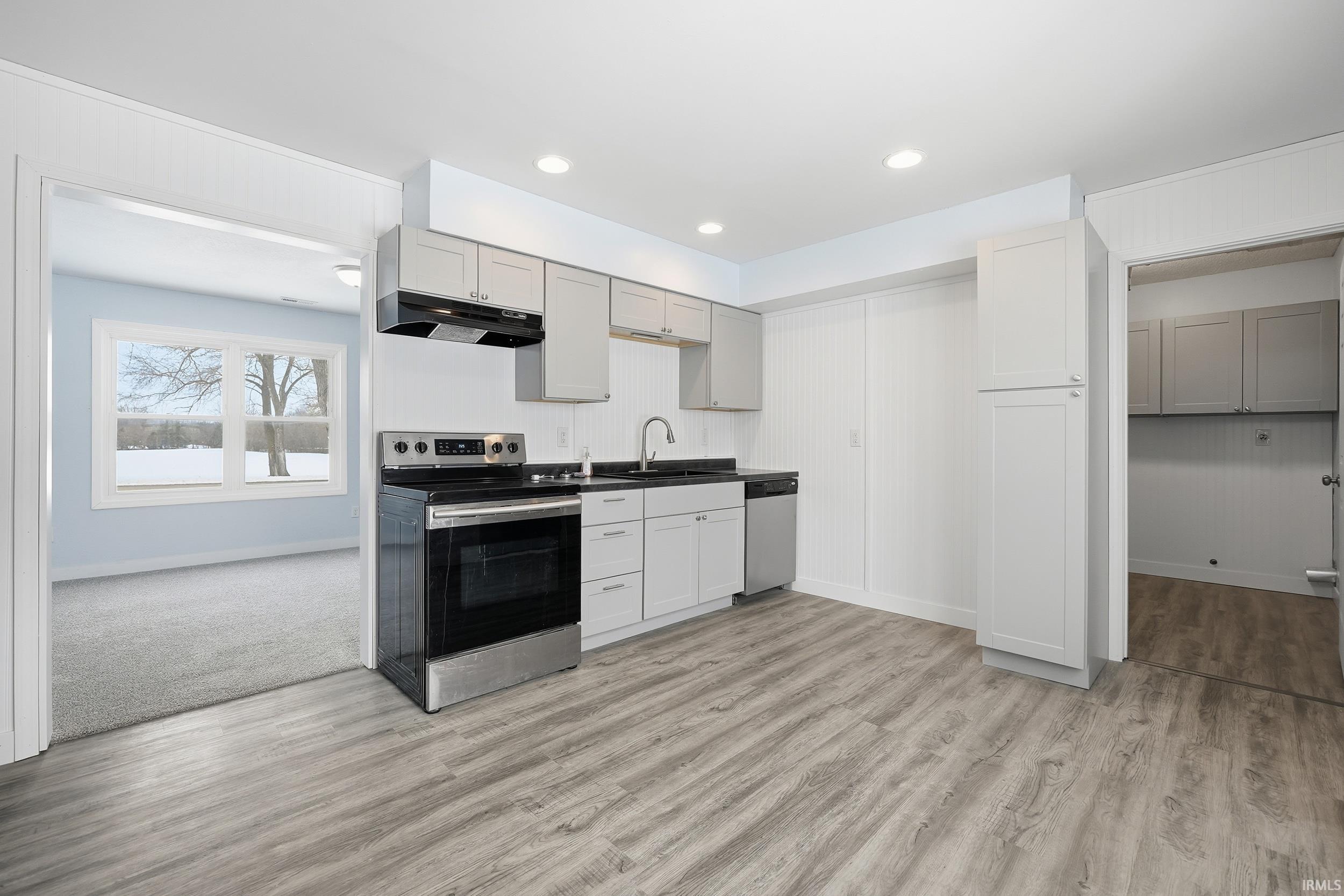 555 South Best Street Waterloo, IN 46793 - Photo 9 of 35