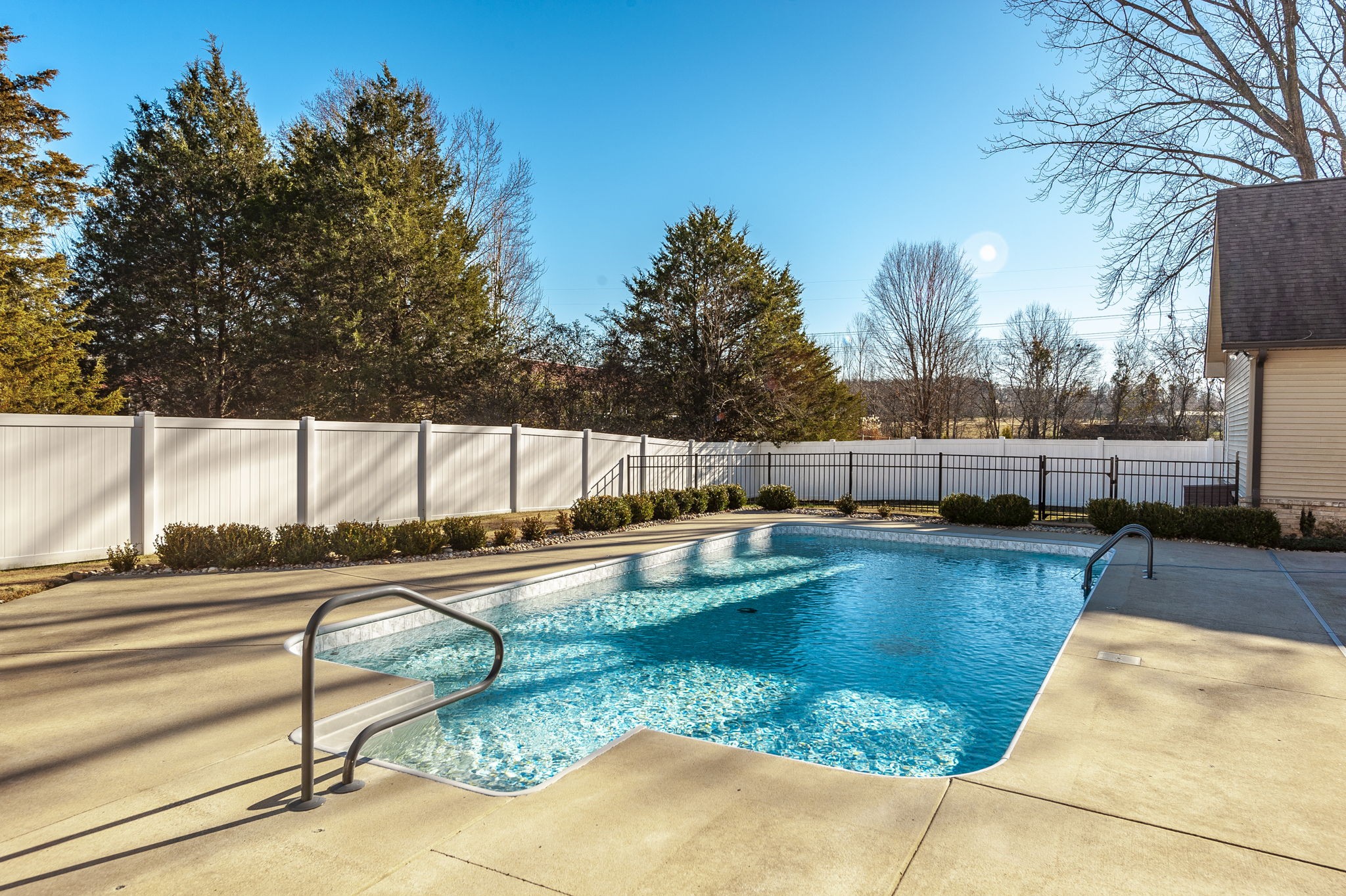 5563 Stacy Springs Road Springfield, TN 37172 - Photo 63 of 73 a view of swimming pool with seating space