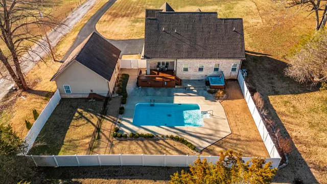 $849,900 | 5563 Stacy Springs Road, Springfield, TN 37172