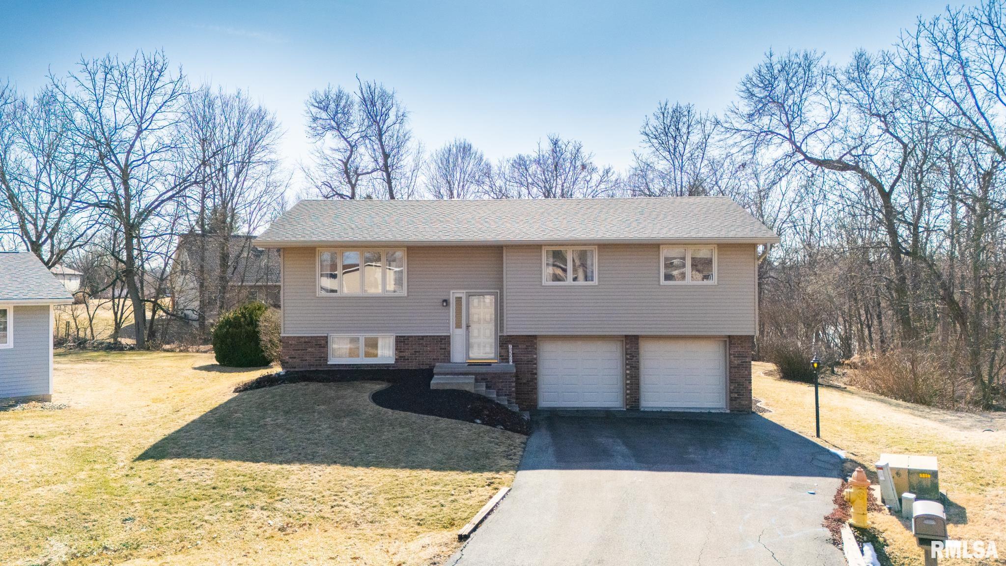 9522 West Excalibur Court Mapleton, IL 61547 - Photo 1 of 34