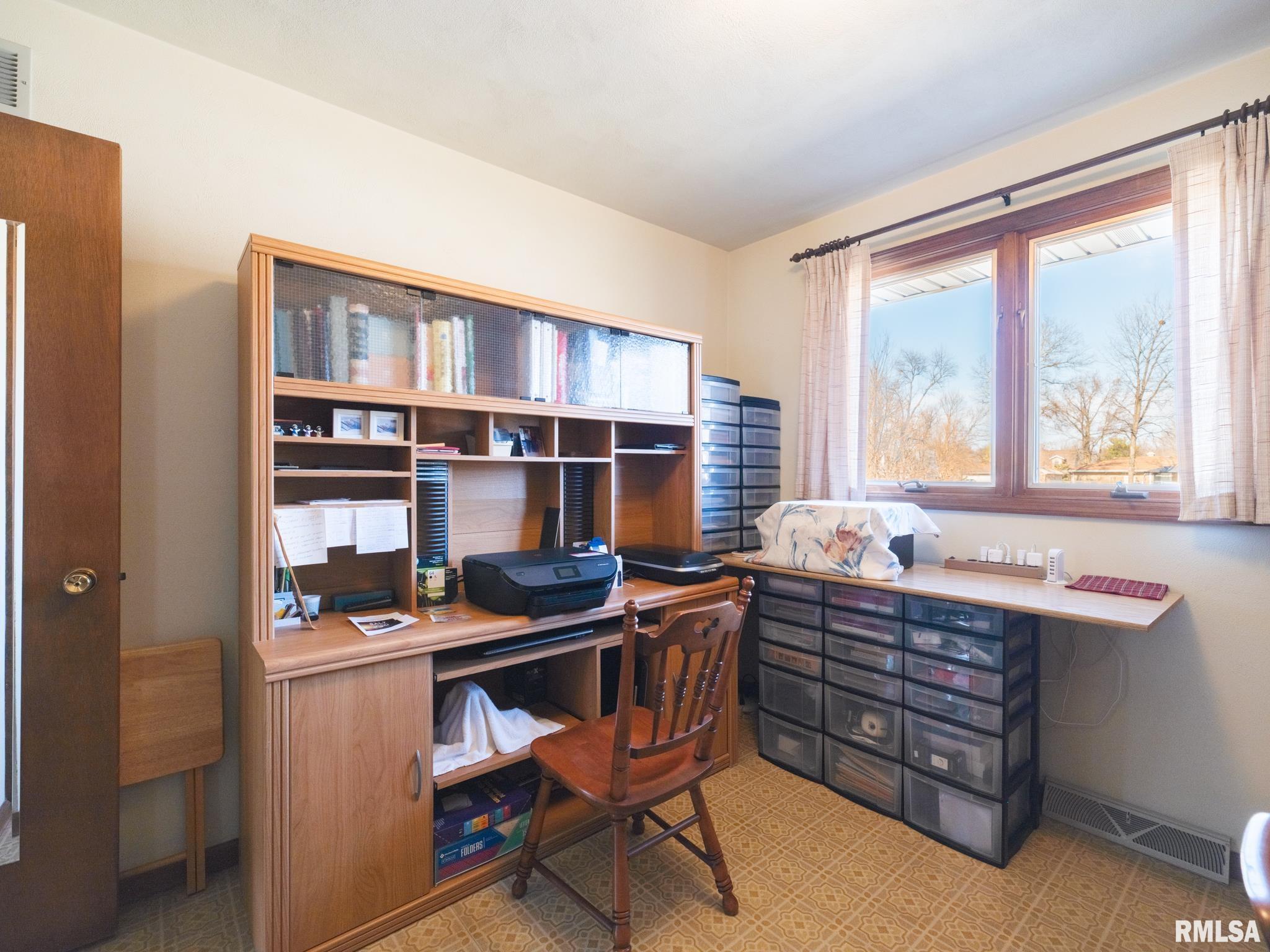 9522 West Excalibur Court Mapleton, IL 61547 - Photo 21 of 34