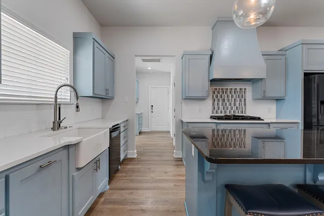 $724,000 | 9217 County Road 6870, Lubbock, TX 79407