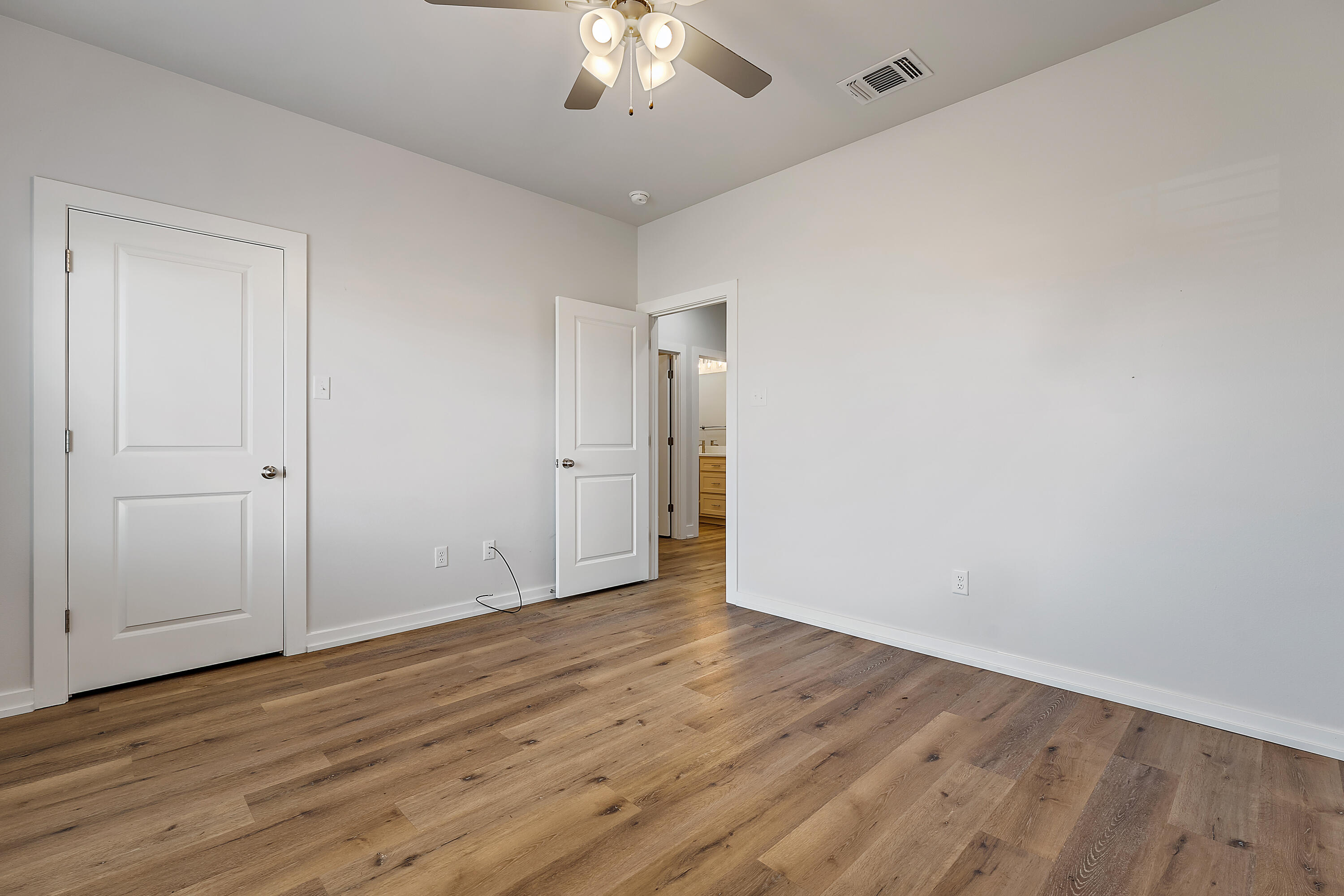 9217 County Road 6870 Lubbock, TX 79407 - Photo 17 of 39 IMG_0907