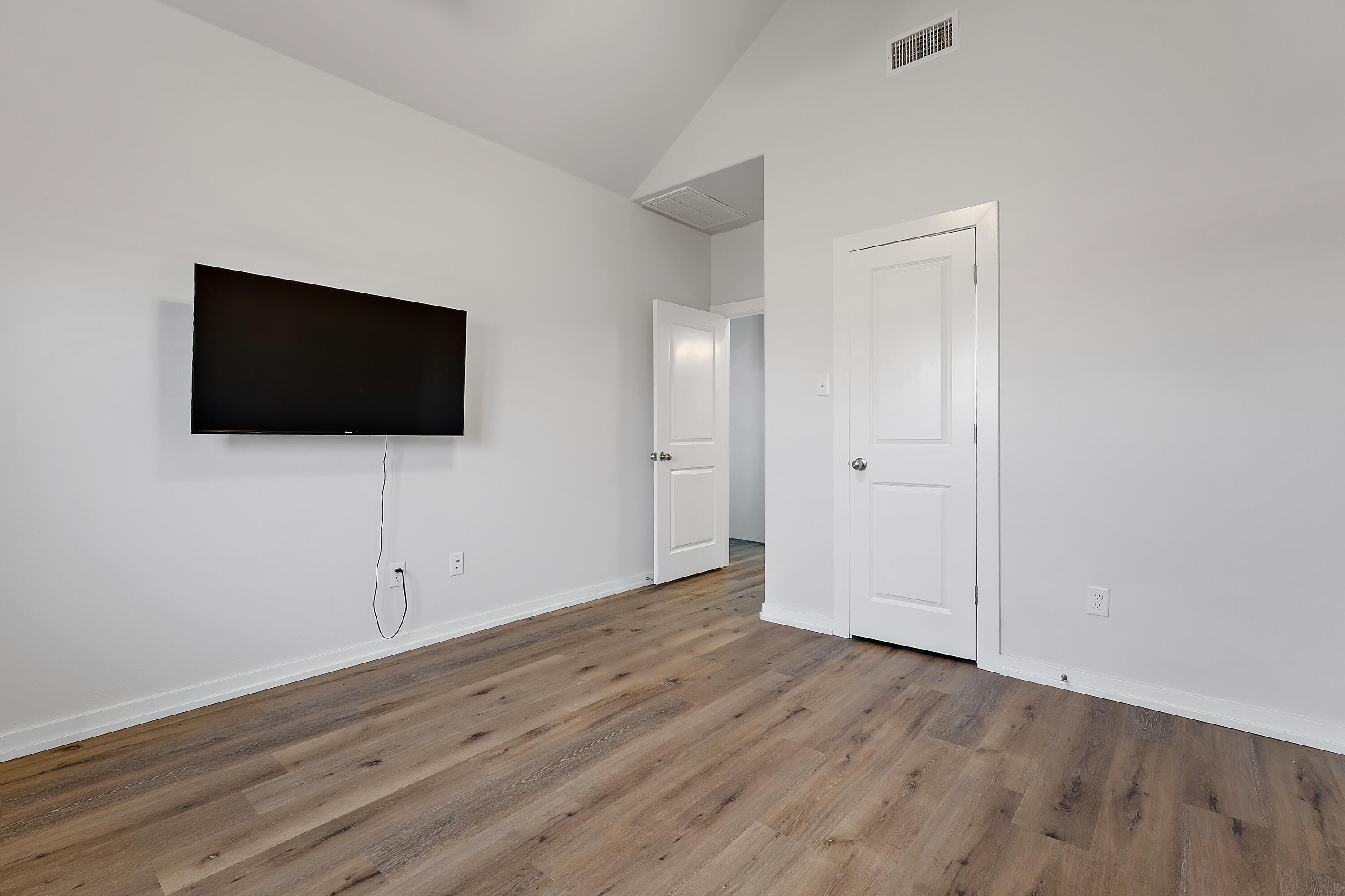 9217 County Road 6870 Lubbock, TX 79407 - Photo 18 of 39 IMG_0905