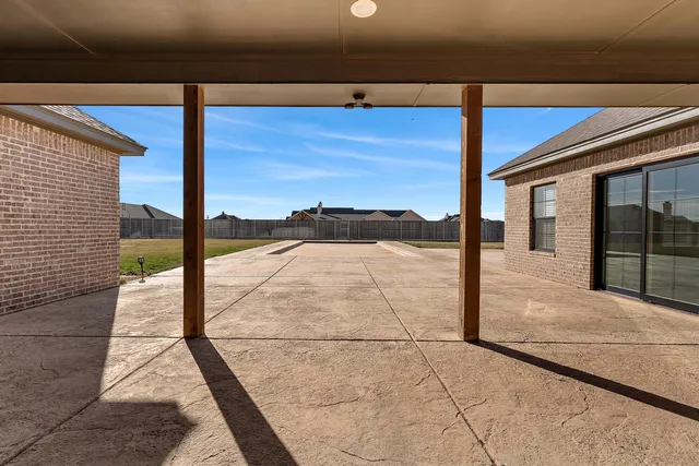 $724,000 | 9217 County Road 6870, Lubbock, TX 79407