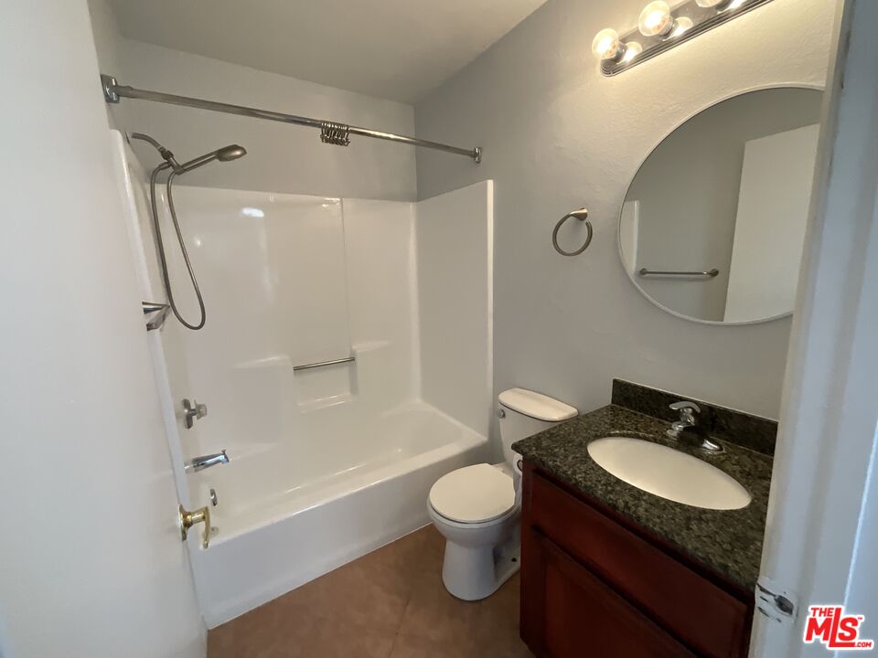 21 Palmetto Drive, Unit F Alhambra, CA 91801 - Photo 9 of 10