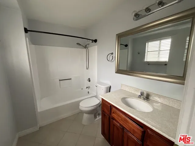 $3,295 | 21 Palmetto Drive, Unit F, Alhambra, CA 91801