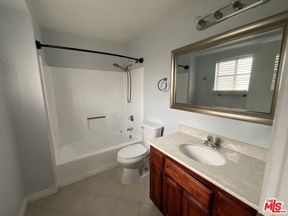 21 Palmetto Drive, Unit F Alhambra, CA 91801 - Photo 10 of 10