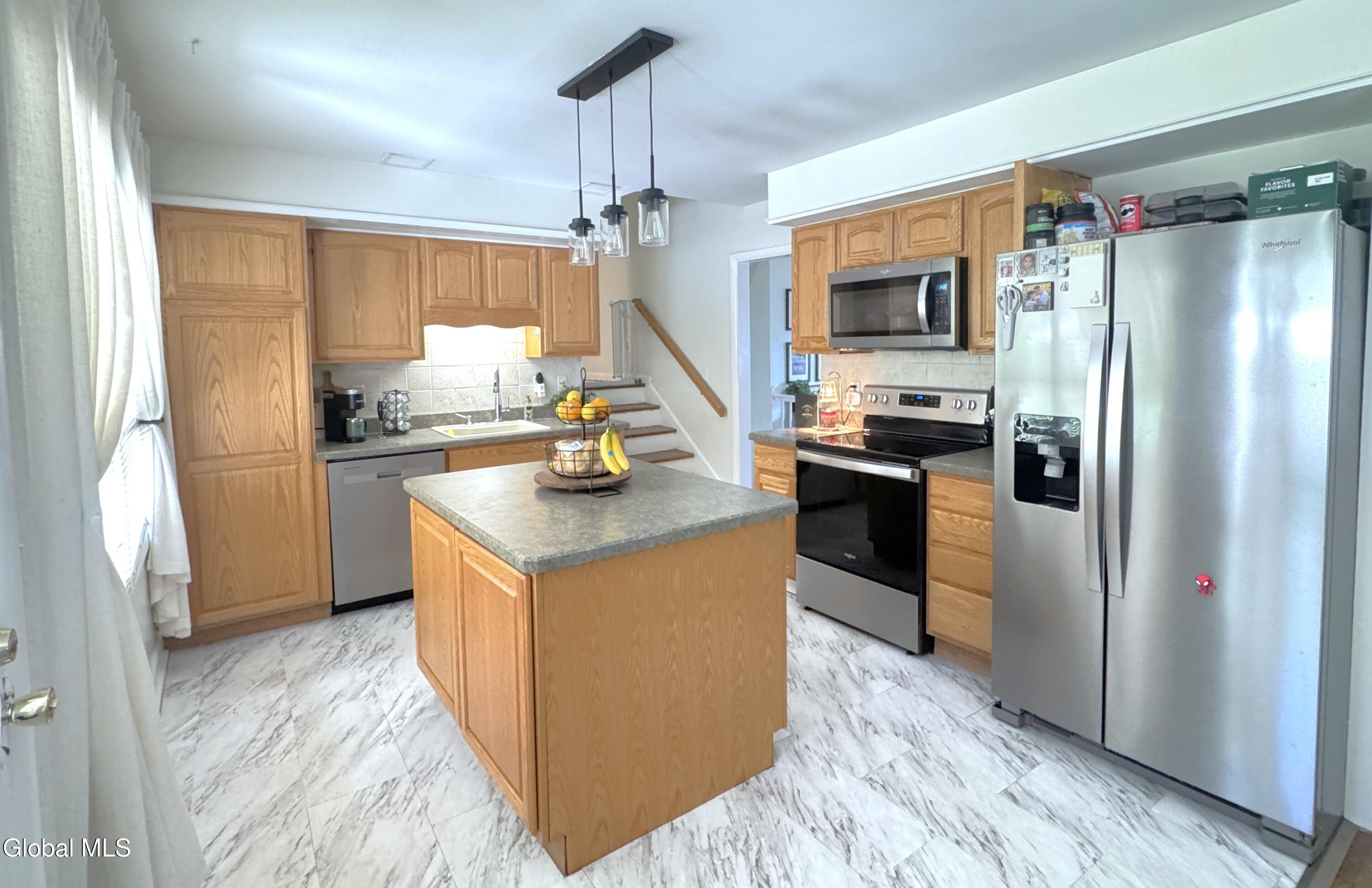 14 Rosemere Road Ballston, NY 12019 - Photo 5 of 21 kitchen2
