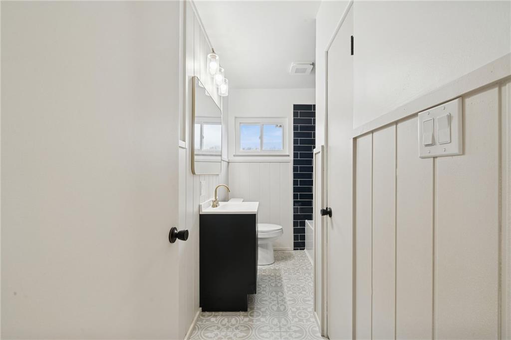 2632 River Road Vandergrift, PA 15690 - Photo 17 of 34 COMPLETELY REDONE ALL NEW Full Bath Main Floor