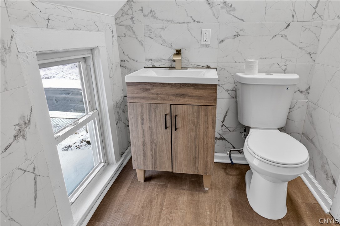 204 East Maple Avenue East Rochester, NY 14445 - Photo 19 of 34