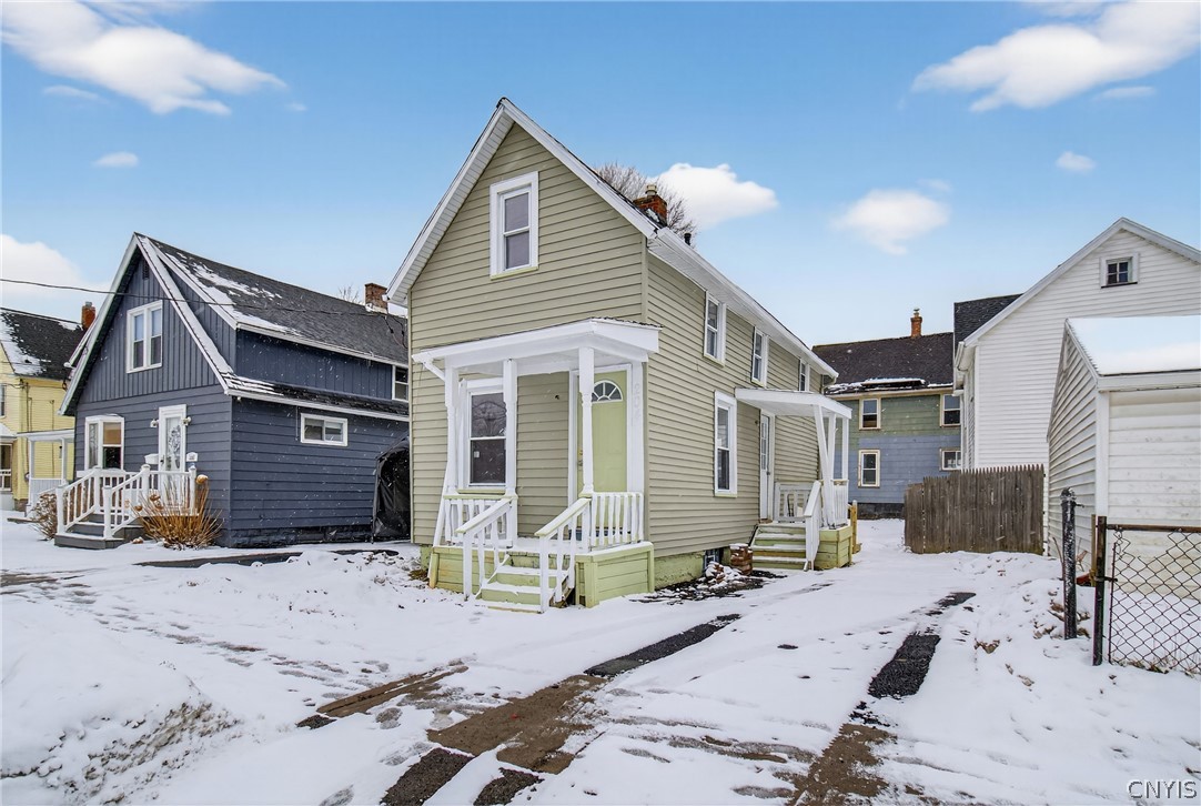 204 East Maple Avenue East Rochester, NY 14445 - Photo 4 of 34