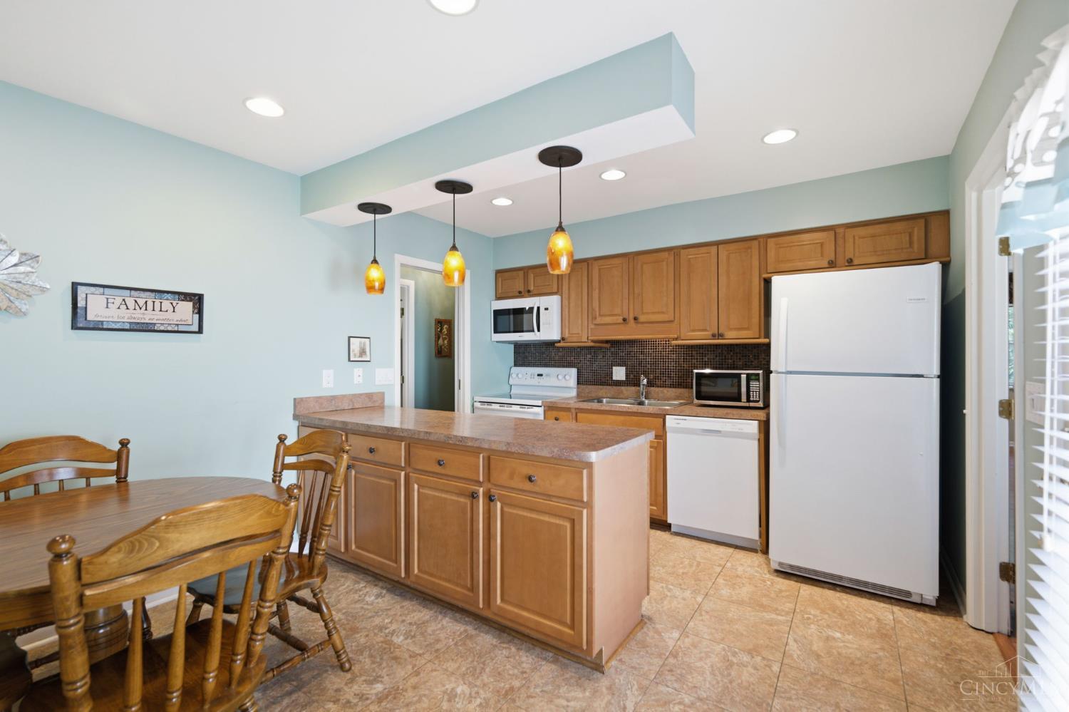 2 Boxwood Court Springdale, OH 45246 - Photo 23 of 53