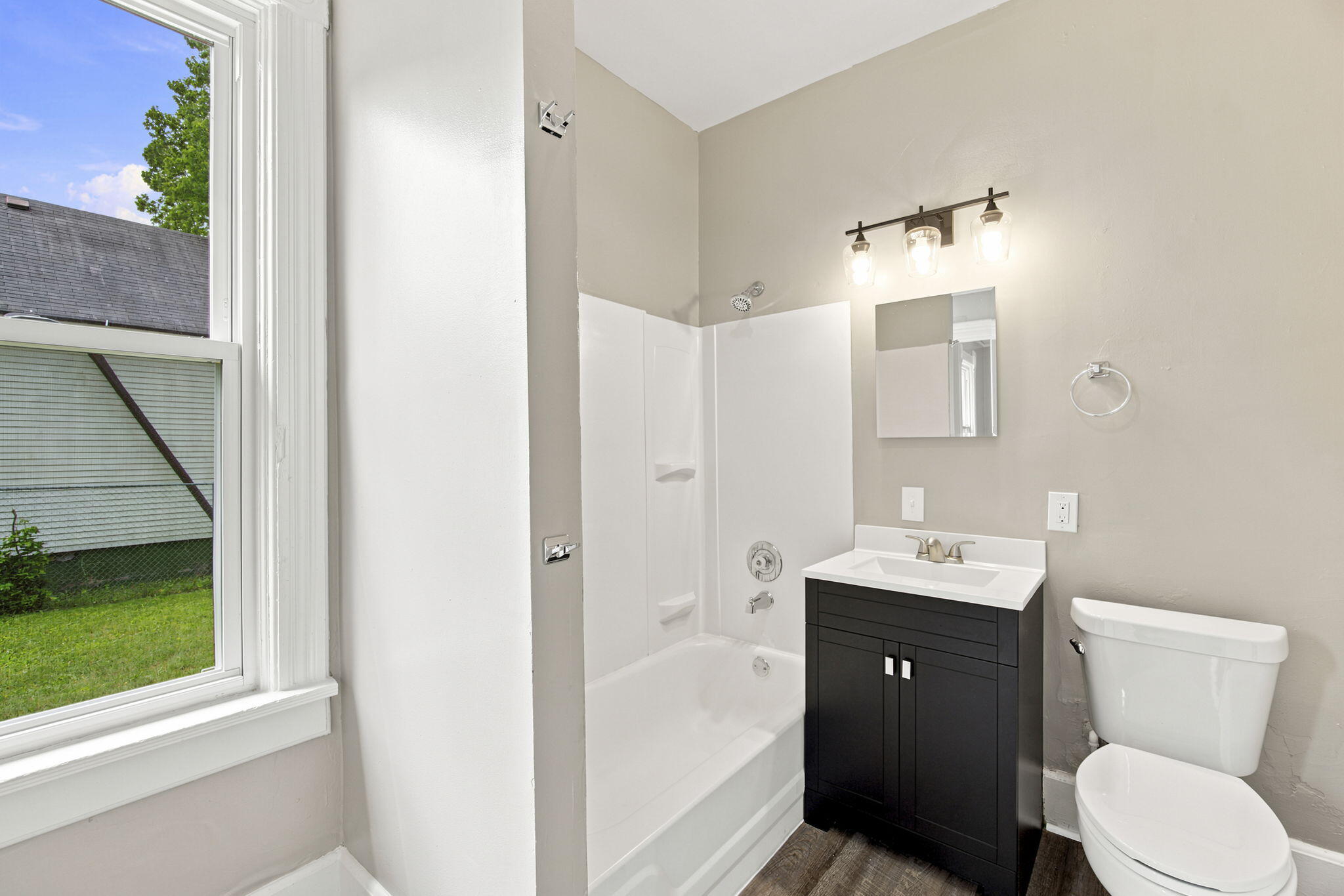 1238 North 26th Street Milwaukee, WI 53205 - Photo 6 of 26 6-web-or-mls-_DSC3652