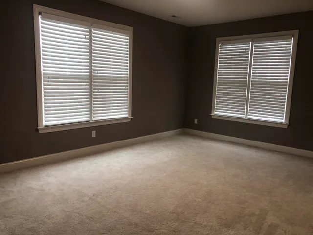 $2,400 | 1418 Adams Street, Chattanooga, TN 37408