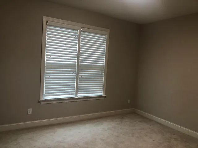 $2,400 | 1418 Adams Street, Chattanooga, TN 37408