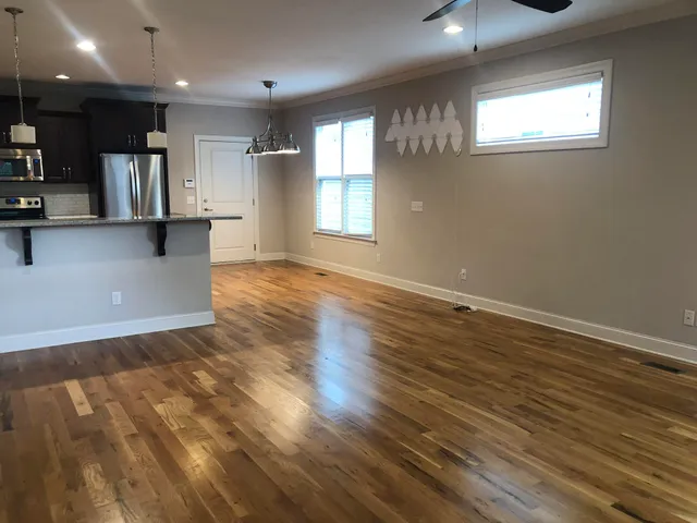 $2,400 | 1418 Adams Street, Chattanooga, TN 37408