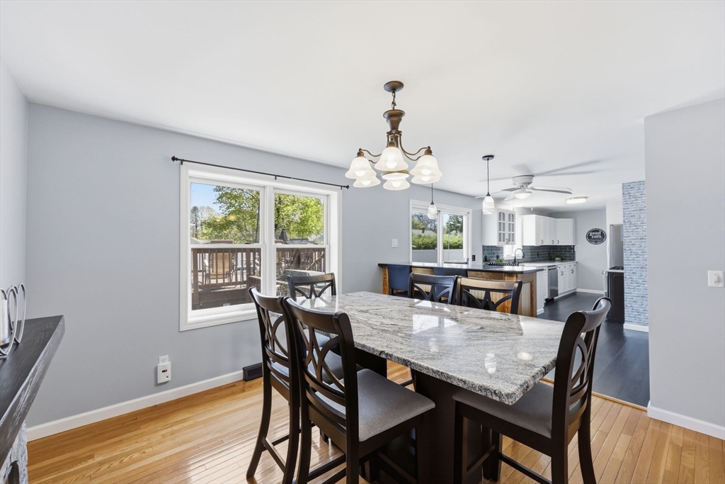 33 Winding Lane Springfield, MA 01118 - Photo 9 of 42