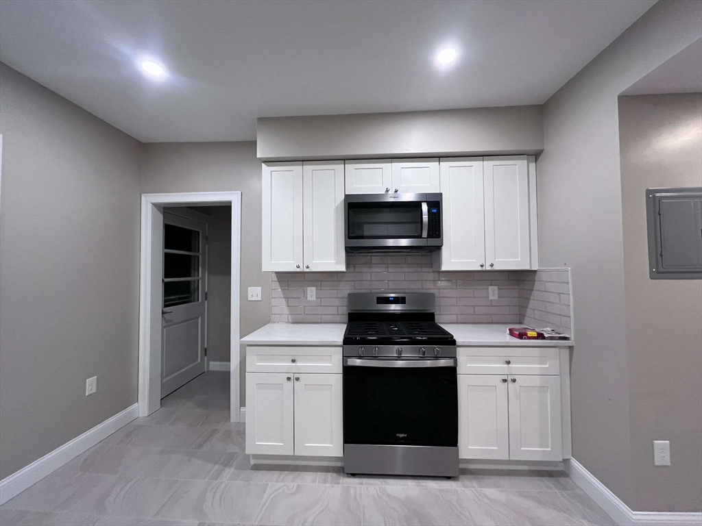 121 Highland Road, Unit 1 Somerville, MA 02144 - Photo 8 of 25