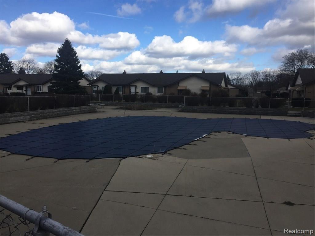 8401 18 18 Mile Road, Unit 132G Sterling Heights, MI 48313 - Photo 14 of 14