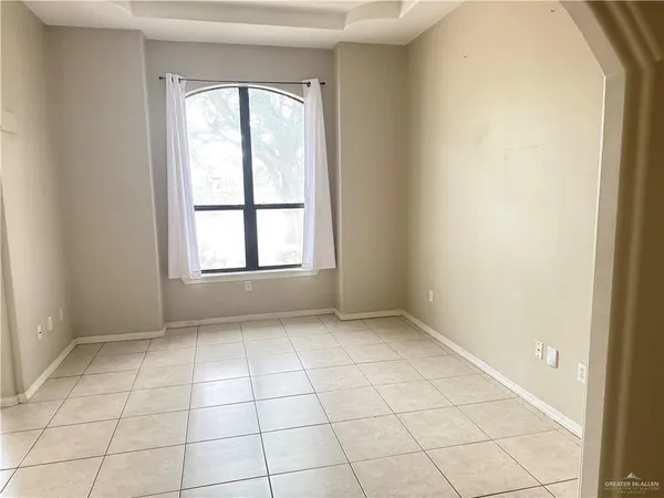 $1,800 | 3300 Santa Laura, Mission, TX 78572