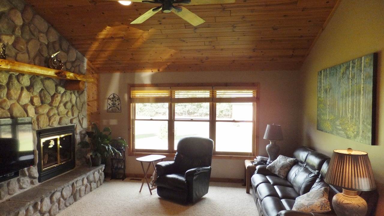 4775 White Road South Williamsburg, MI 49690 - Photo 8 of 37 1806532-7.JPG