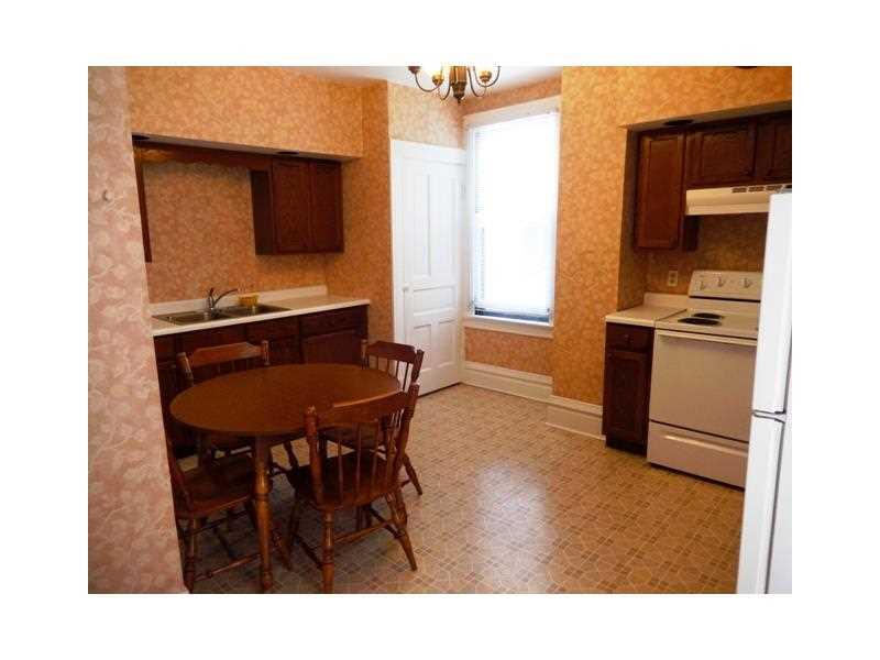 113 Freeport Road Aspinwall, PA 15215 - Photo 16 of 18 Kitchen.