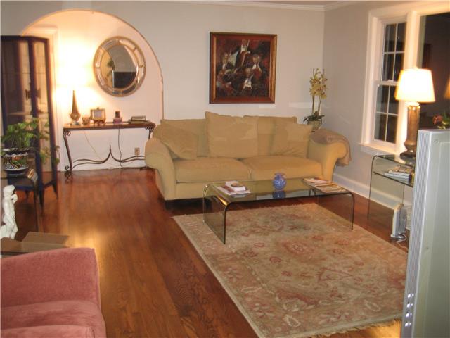 4709 Log Cabin Road Nashville, TN 37216 - Photo 6 of 9 Gallery Image 6