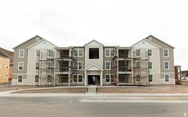 $299,900 | 709 West 4500th South, Unit N301, Mapleton, UT 84664