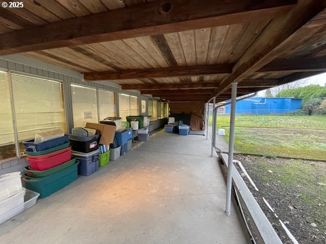 32 Marion Lane Eugene, OR 97404 - Photo 2 of 11