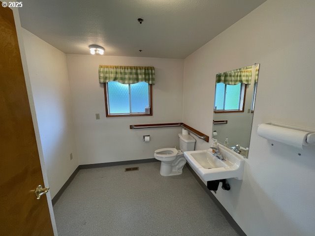 32 Marion Lane Eugene, OR 97404 - Photo 10 of 11