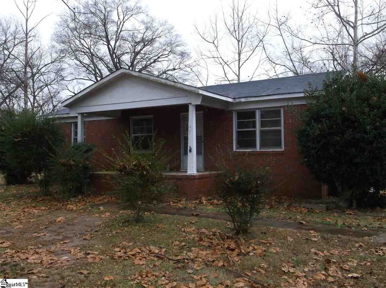 1415 South Bell Street Clinton, SC 29325 - Photo 1 of 1 Gallery Image 1