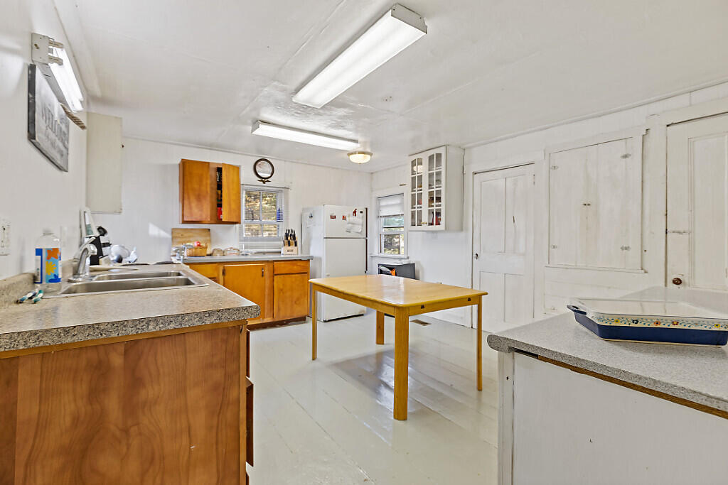 81 Downing Road Exeter, ME 04435 - Photo 33 of 57 04_BP5A0030_DxO_mls