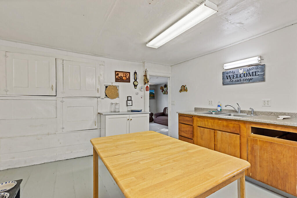 81 Downing Road Exeter, ME 04435 - Photo 34 of 57 07_BP5A0039_DxO_mls