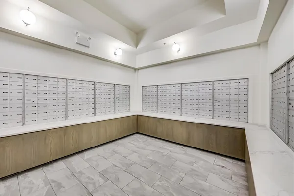 $4,200 | 165 North Canal Street, Unit 1430, Chicago, IL 60606