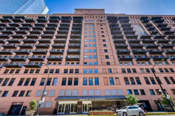 $4,200 | 165 North Canal Street, Unit 1430, Chicago, IL 60606