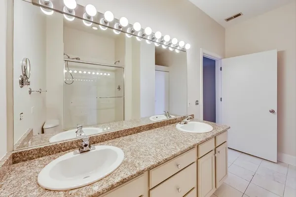 $4,200 | 165 North Canal Street, Unit 1430, Chicago, IL 60606