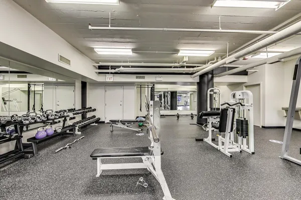 $4,200 | 165 North Canal Street, Unit 1430, Chicago, IL 60606