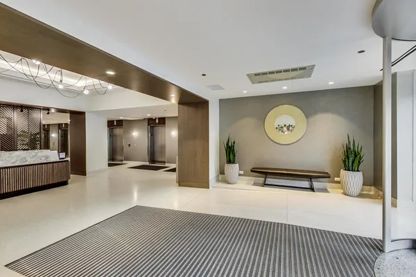 $4,200 | 165 North Canal Street, Unit 1430, Chicago, IL 60606