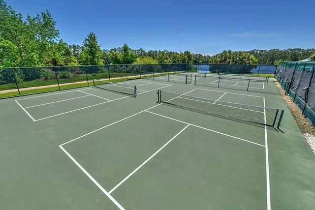 a view of a tennis court
