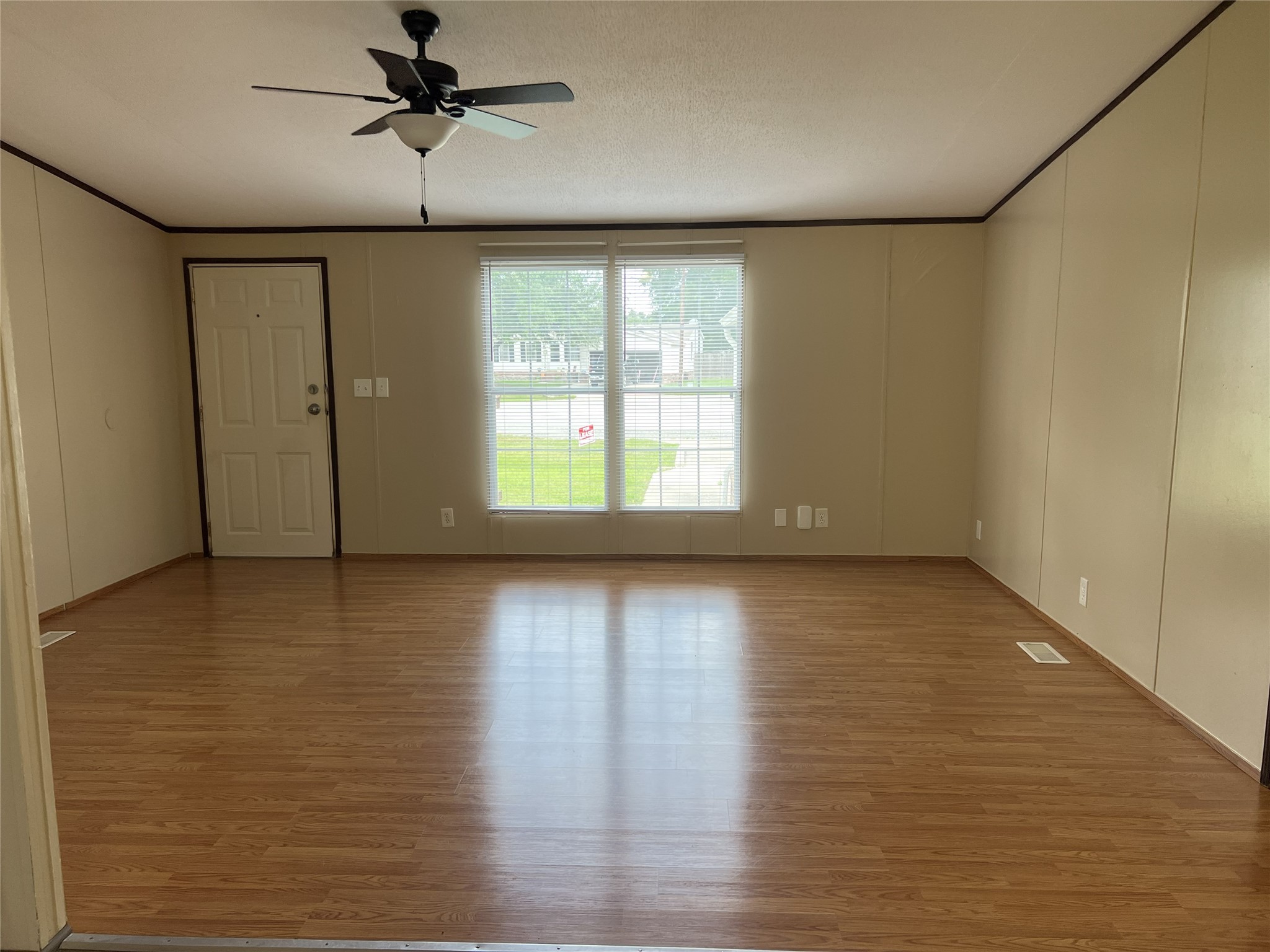 16524 Spring Rain Court Conroe, TX 77302 - Photo 11 of 19