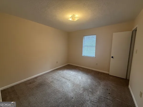 $1,100 | 150 Essex Court, Athens, GA 30605