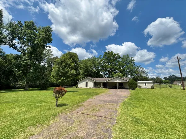 $159,000 | 9434 Highway 69, Warren, TX 77664