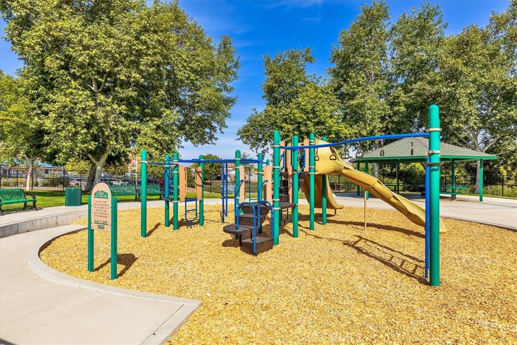 28984 Escalante Road Menifee, CA 92587 - Photo 38 of 40 Canyon Heights park
